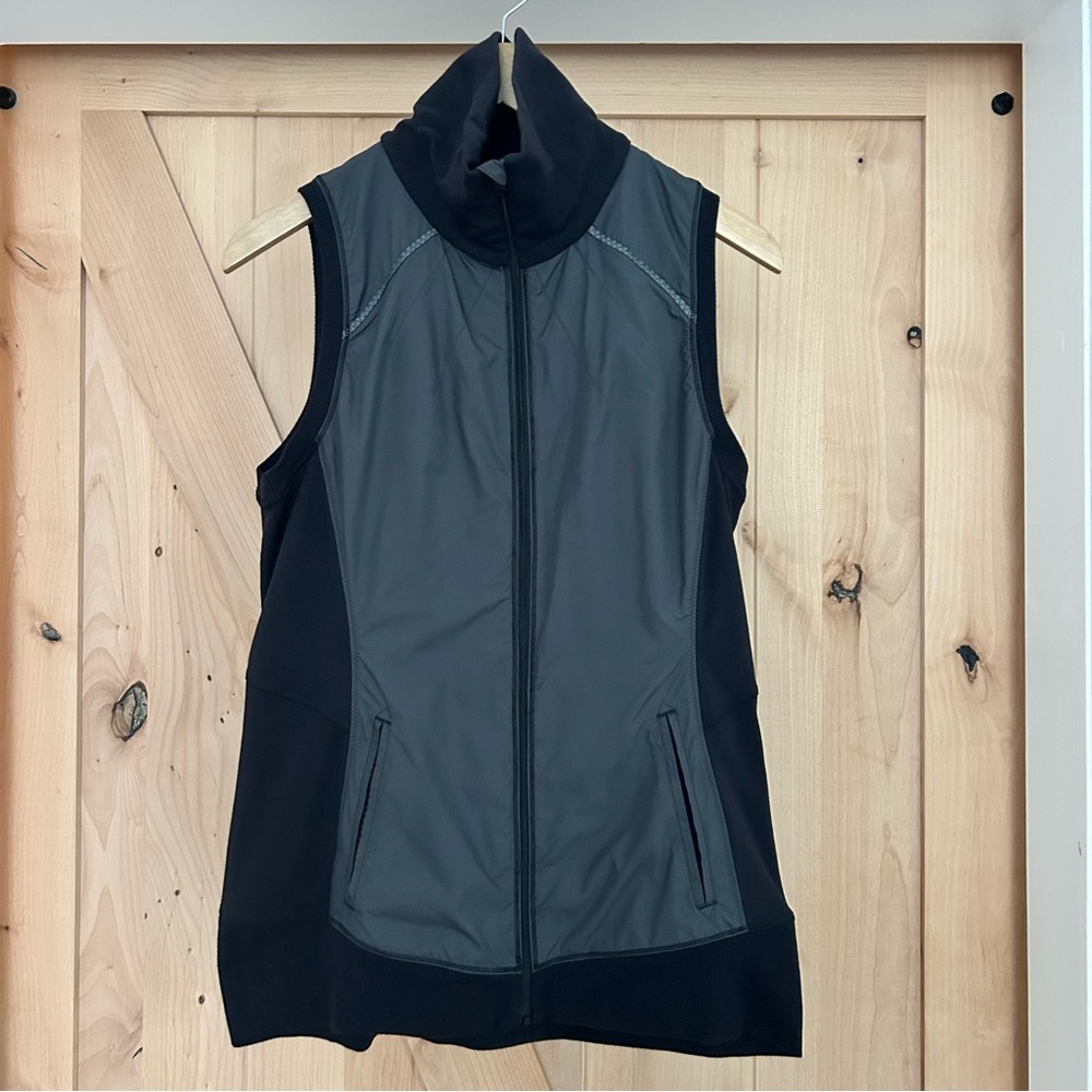🍋 Lululemon Won’t Stop Vest, size 10
